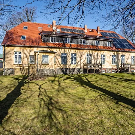 Gutshaus Meerzauber Altenkirchen (Mecklenburg-Vorpommern)